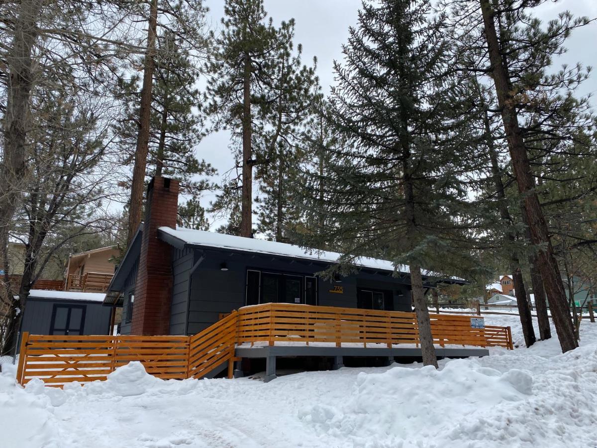 Yellow Pine Lodge - Charming Cottage Style Cabin With Peak-A-Boo Lake And Mountain Views Big Bear Lake Exterior photo